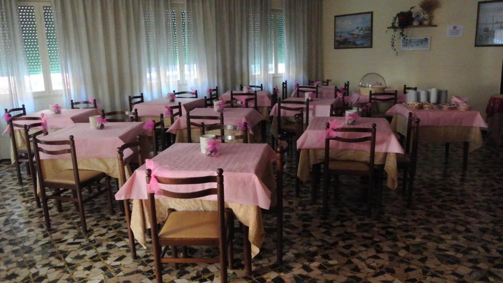 Hotel Zaghini ริมินี ภายนอก รูปภาพ