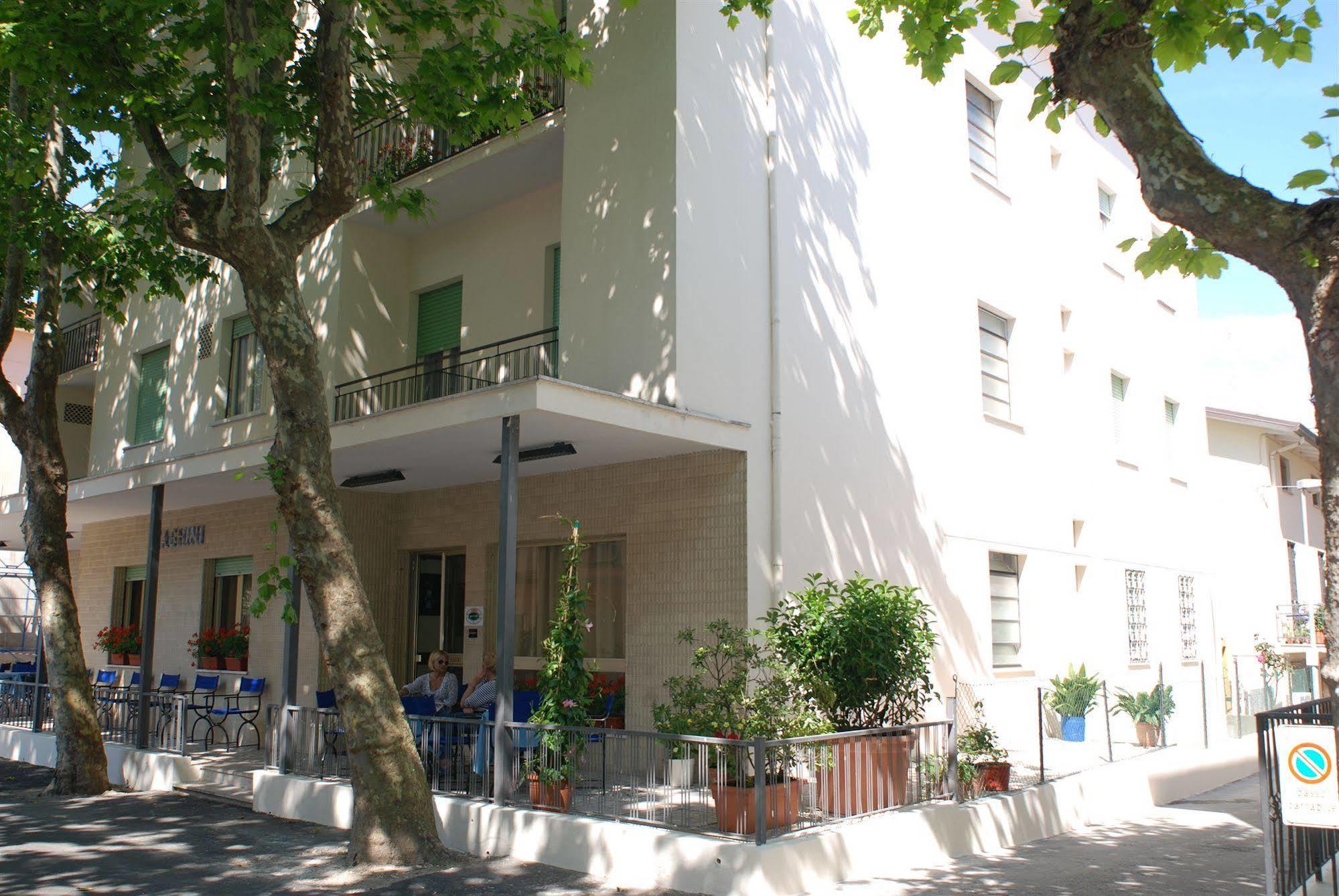 Hotel Zaghini ริมินี ภายนอก รูปภาพ