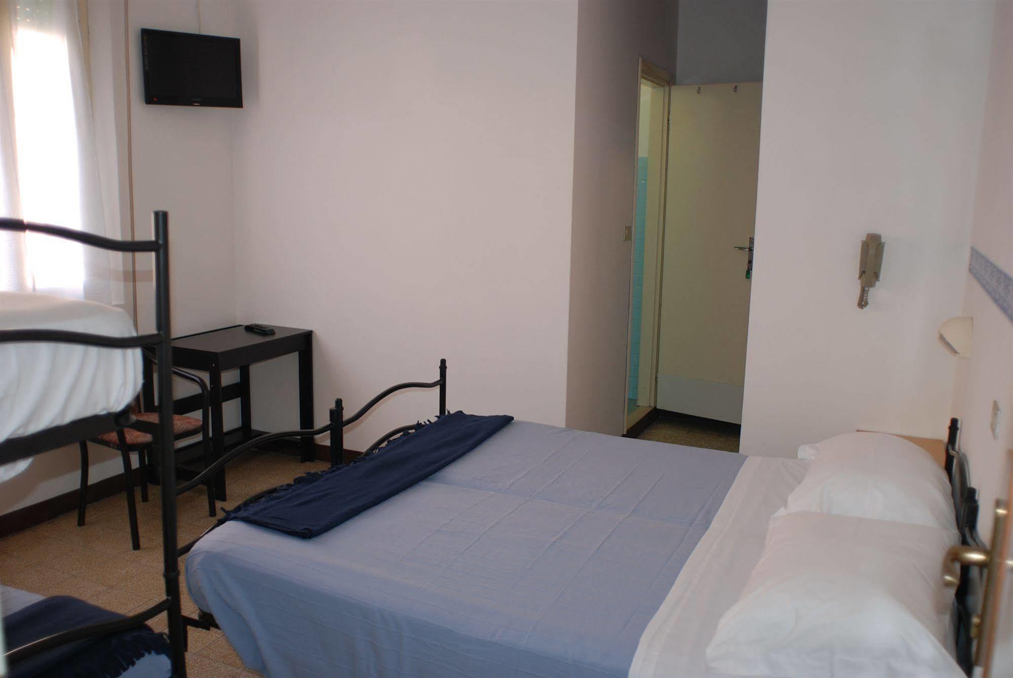 Hotel Zaghini ริมินี ภายนอก รูปภาพ