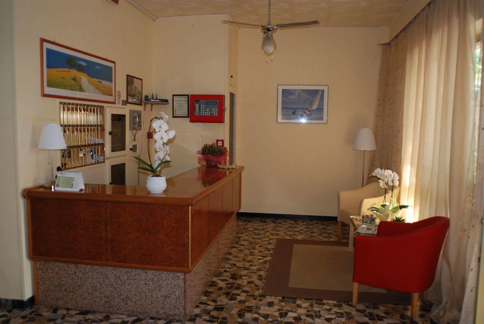 Hotel Zaghini ริมินี ภายนอก รูปภาพ