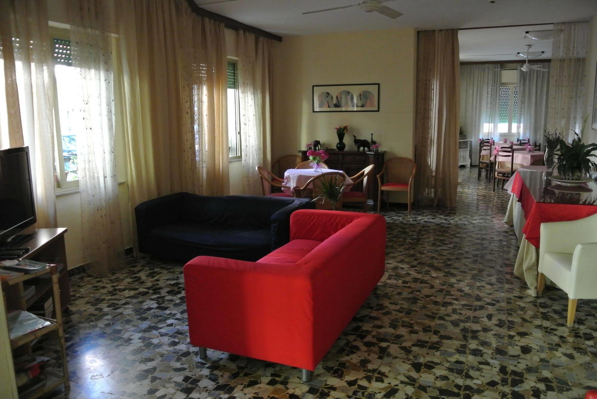 Hotel Zaghini ริมินี ภายนอก รูปภาพ