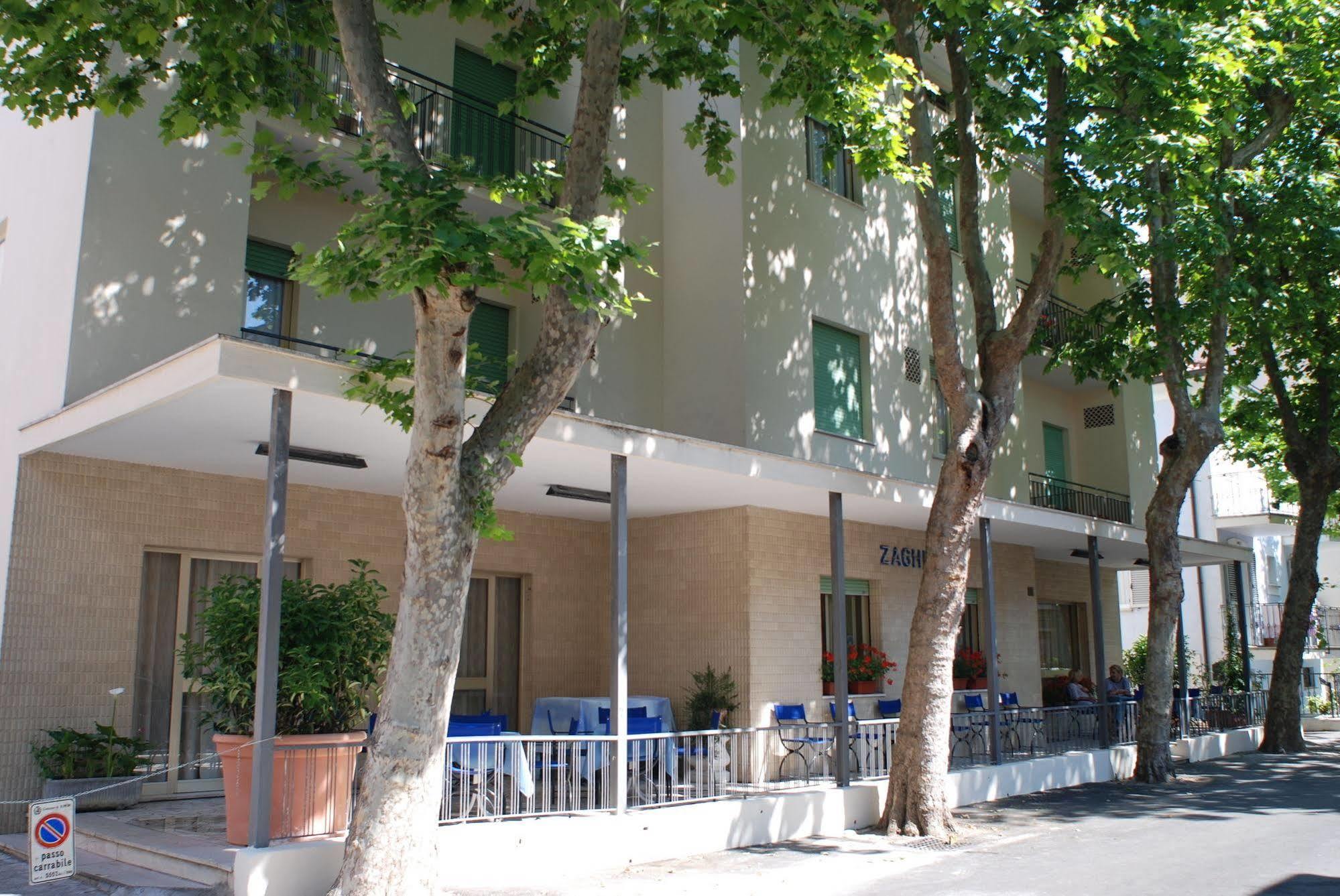 Hotel Zaghini ริมินี ภายนอก รูปภาพ