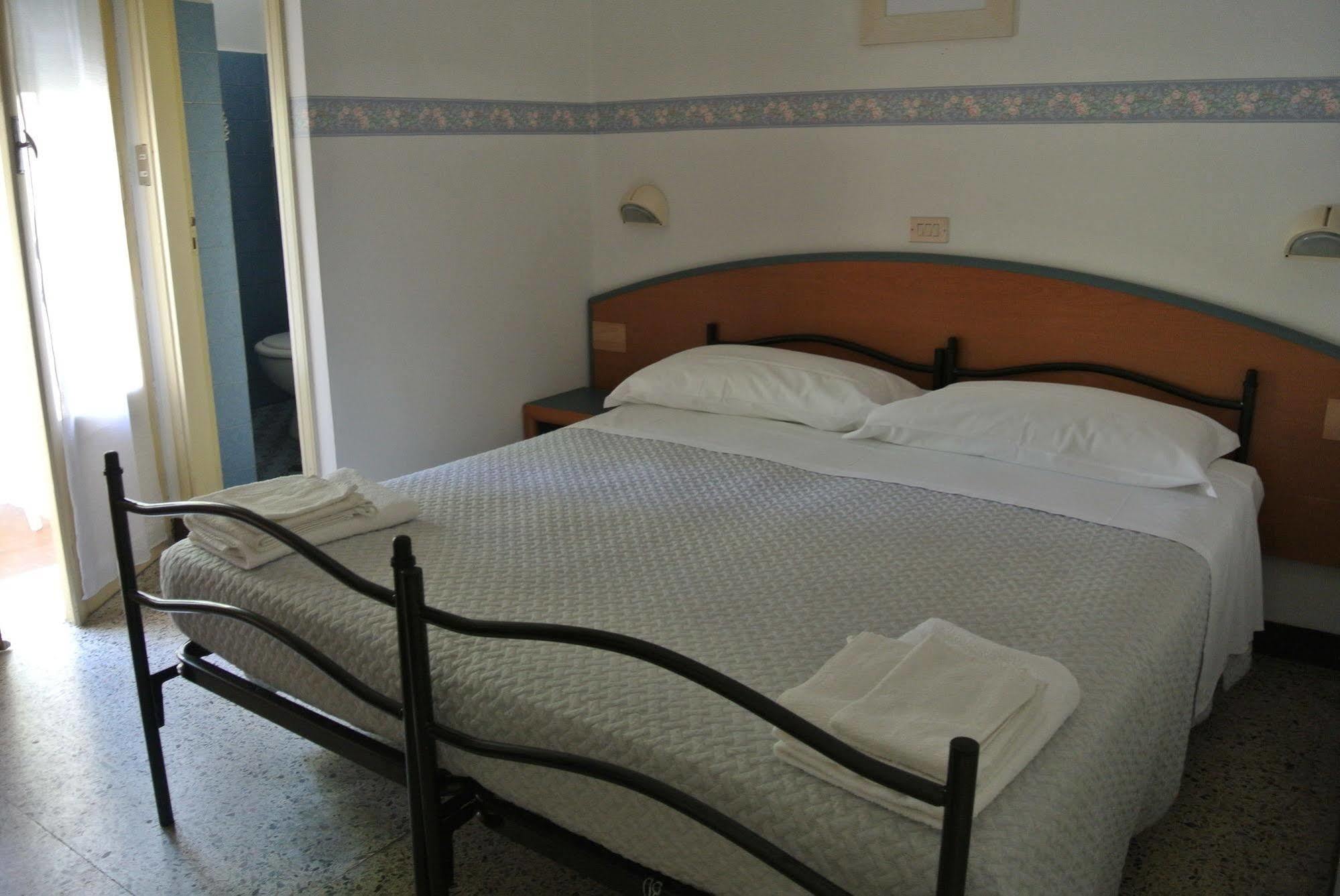 Hotel Zaghini ริมินี ภายนอก รูปภาพ